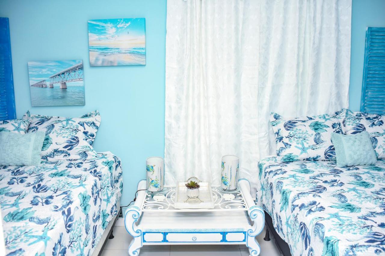 Miami Boho Beach Place Hialeah Exterior photo