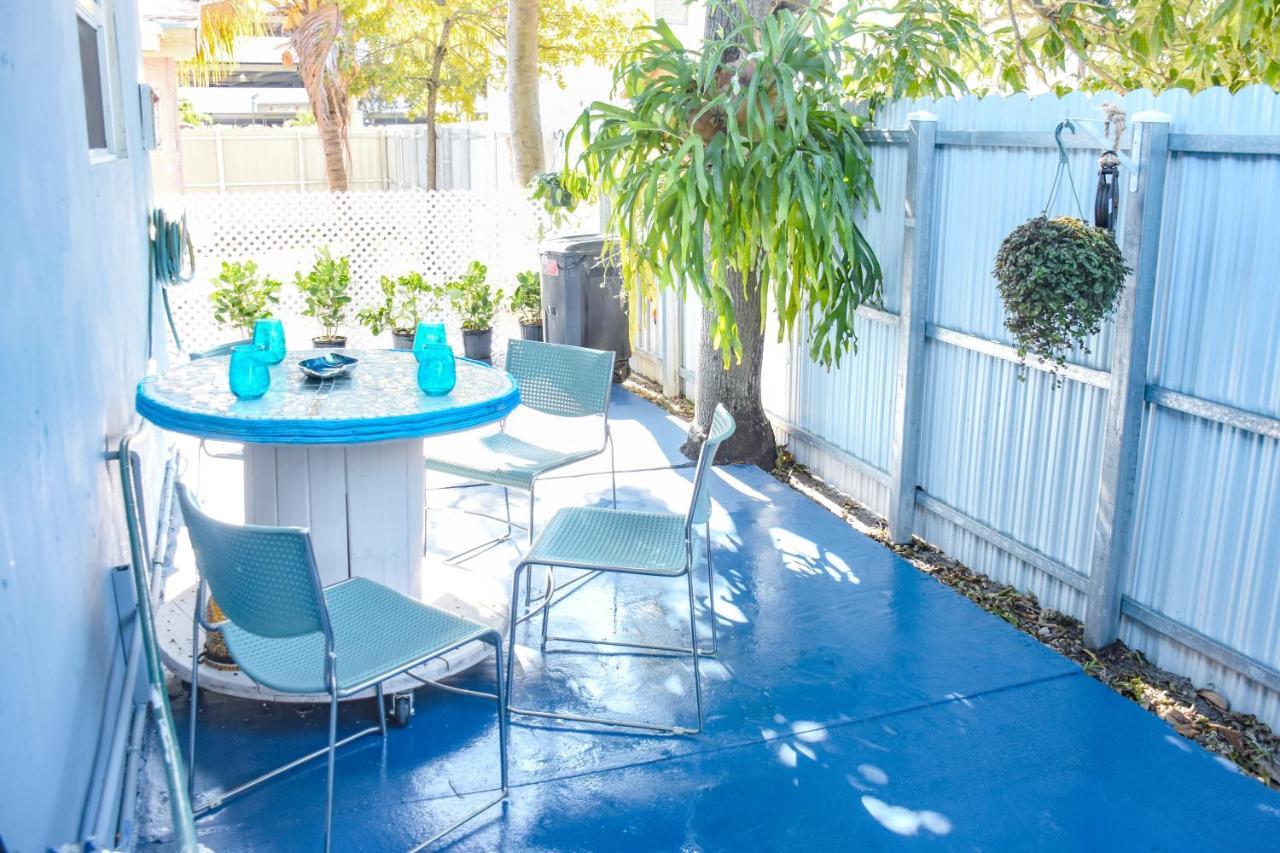 Miami Boho Beach Place Hialeah Exterior photo